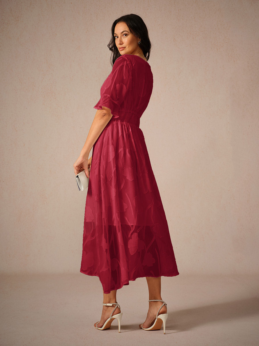 Dora | Elegantes Midikleid mit Flatterärmeln