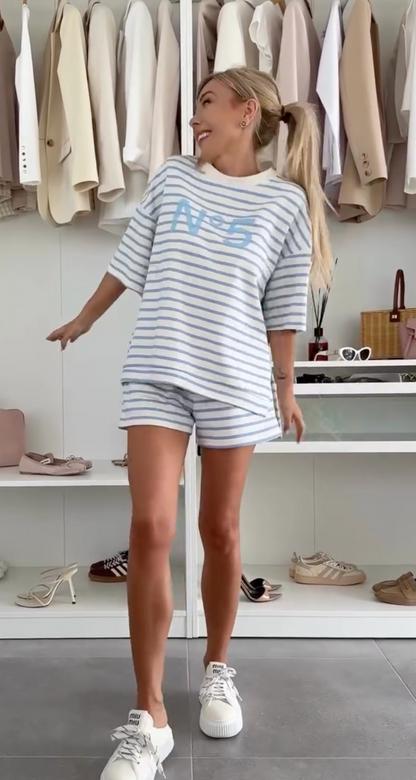 Linda | Stilvolles gestreiftes Sommerset für ultimativen Komfort