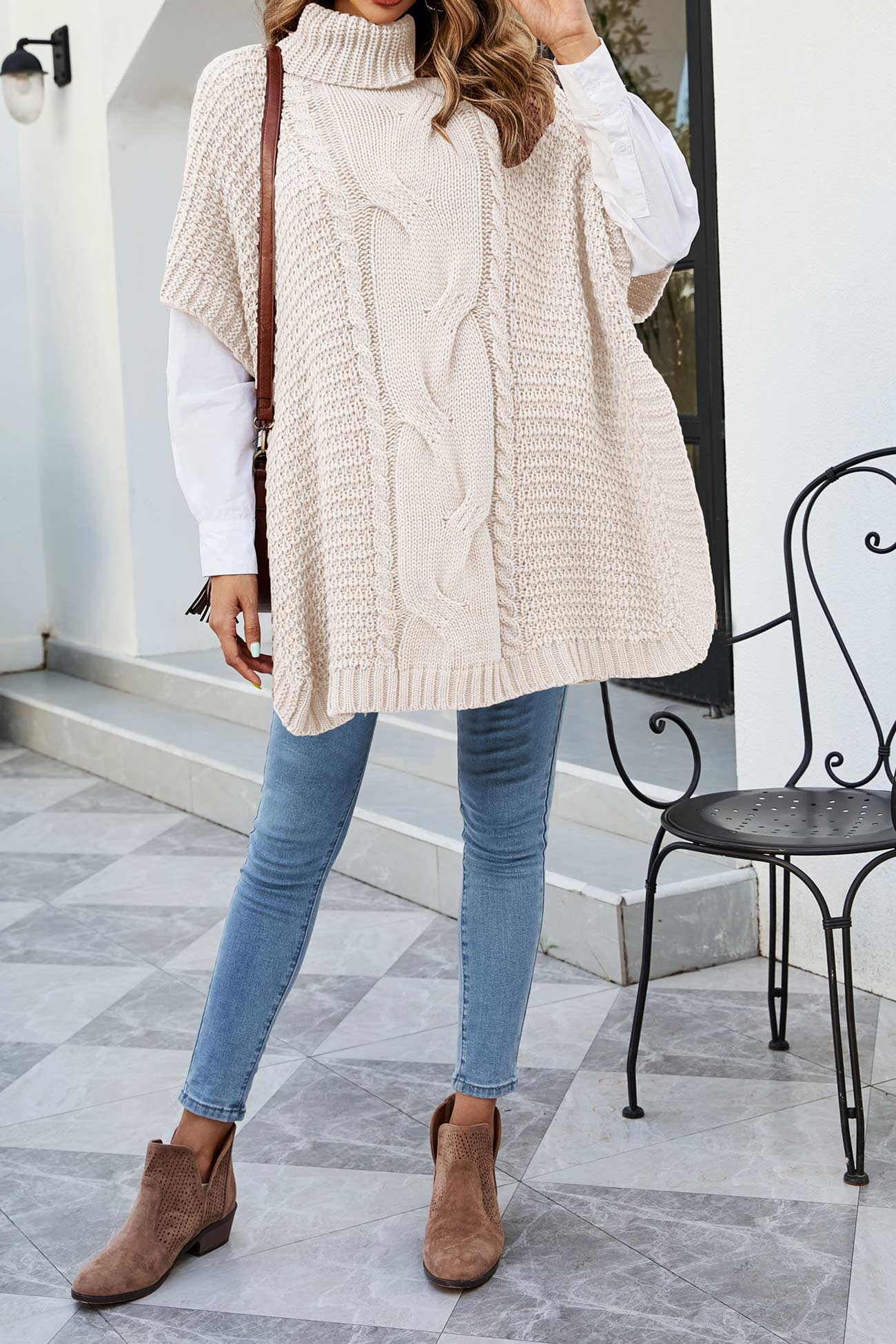 Irina | Zopfmuster Poncho